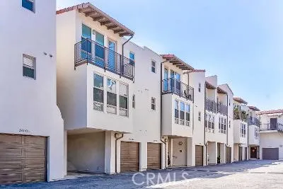 596 S Brea Brea, CA 92821