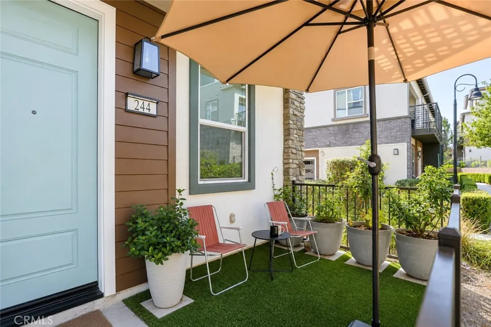 244 Siena Lake Forest, CA 92630