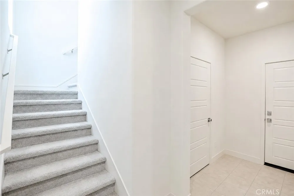 244 Siena Lake Forest, CA 92630