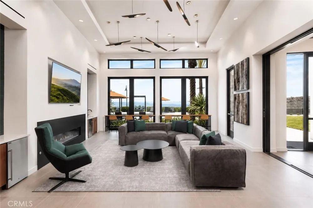 244 Siena Lake Forest, CA 92630