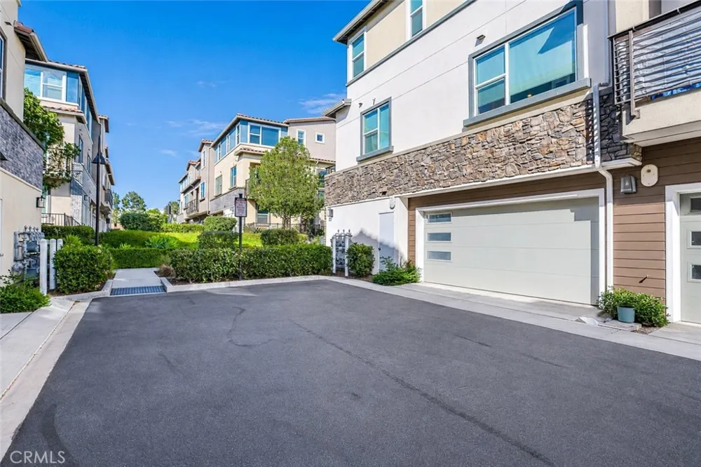 244 Siena Lake Forest, CA 92630