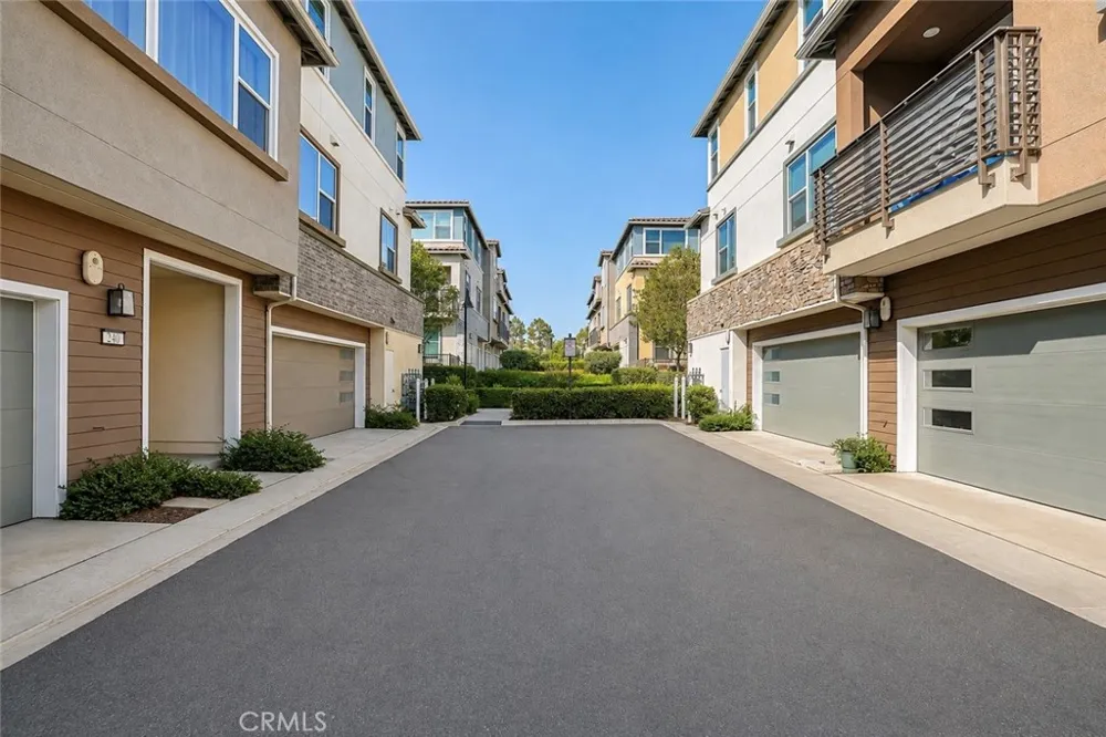 244 Siena Lake Forest, CA 92630