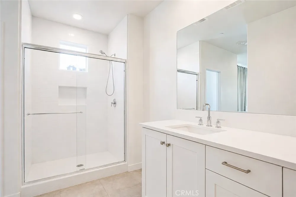 244 Siena Lake Forest, CA 92630