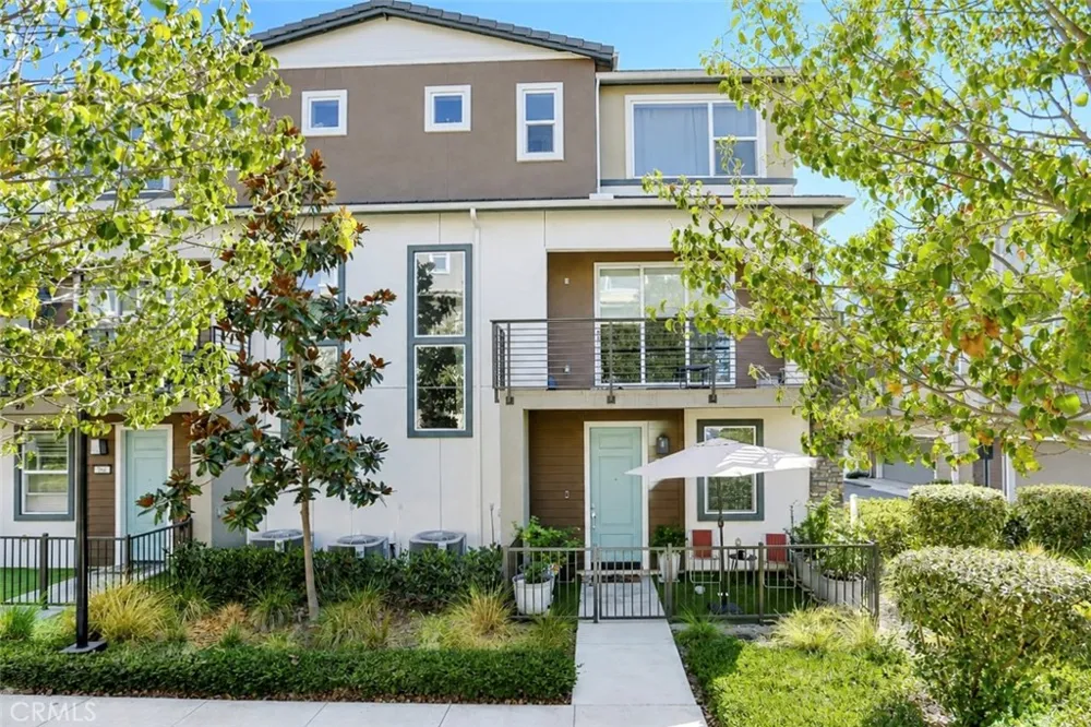 244 Siena Lake Forest, CA 92630