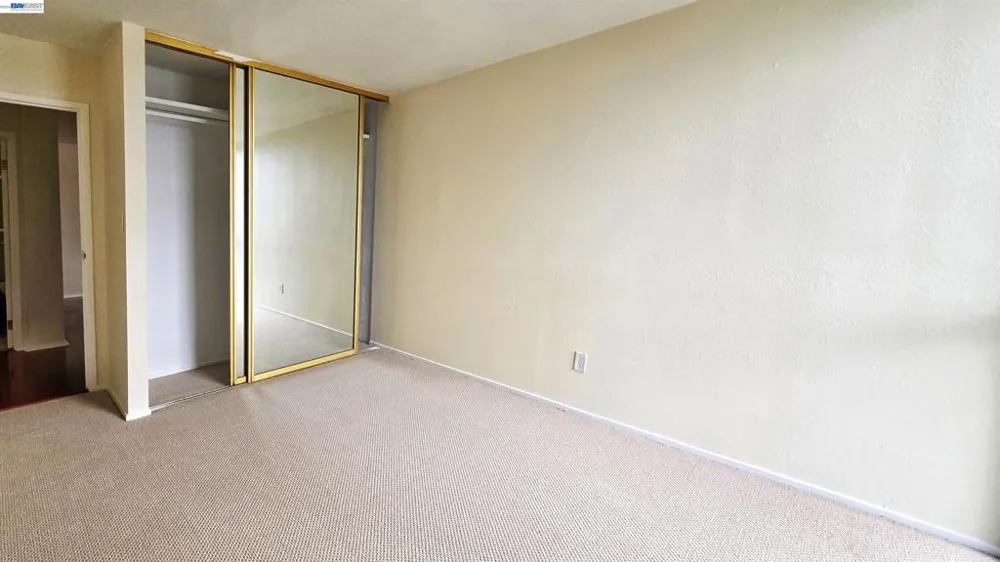 555 Pierce St #937 Albany, CA 94706