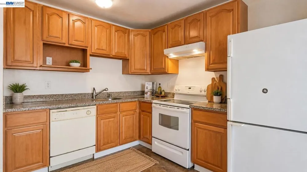 555 Pierce St #937 Albany, CA 94706