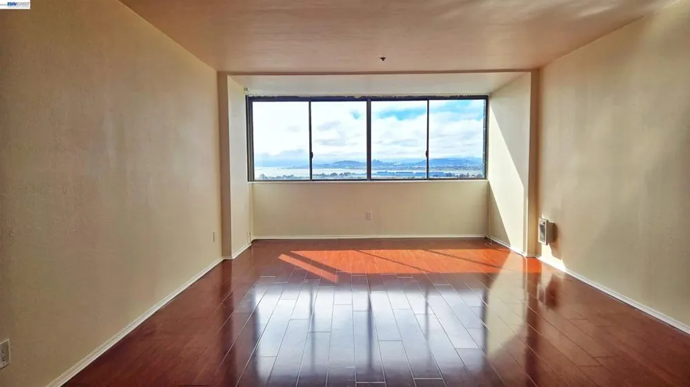 555 Pierce St #937 Albany, CA 94706