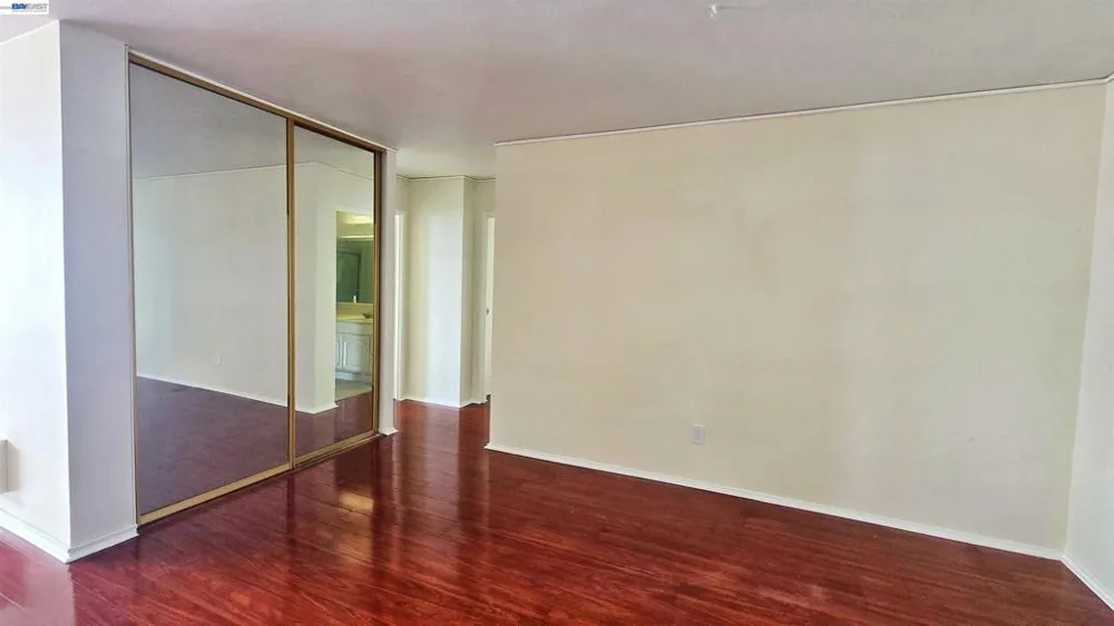555 Pierce St #937 Albany, CA 94706