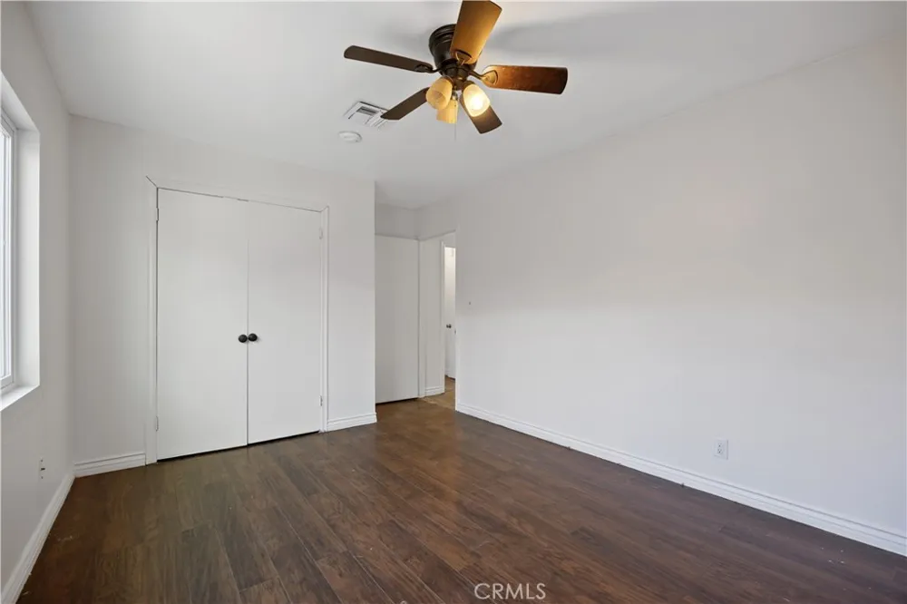 1058 E Avenue R2 Palmdale, CA 93550