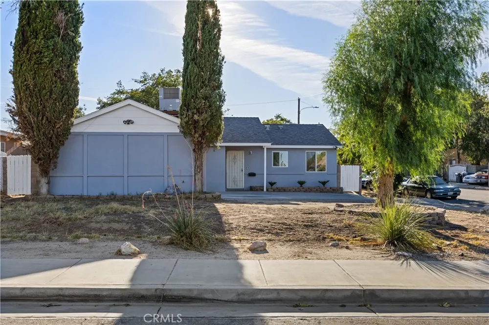 1058 E Avenue R2 Palmdale, CA 93550