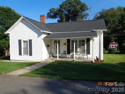 107 Bickett Street