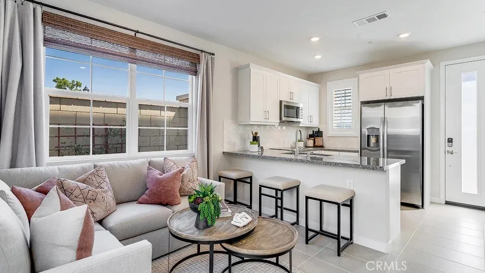 2660 E Lincoln Paseo Ontario, CA 91762