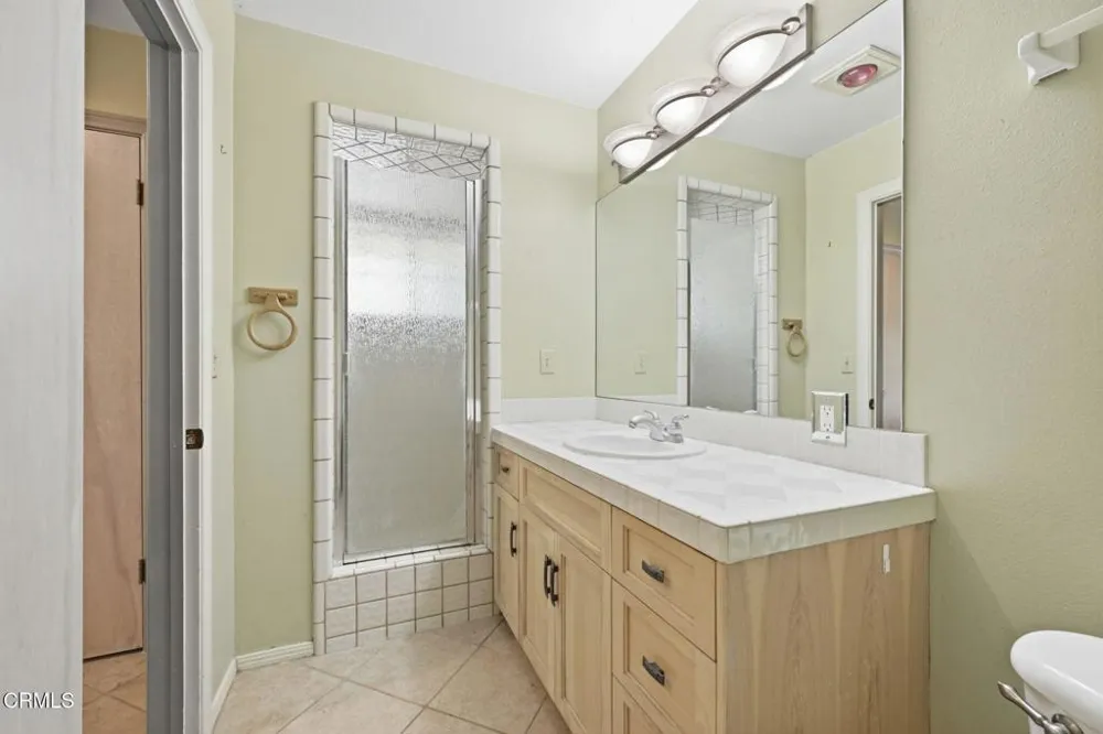 921 Shokat Drive Ojai, CA 93023