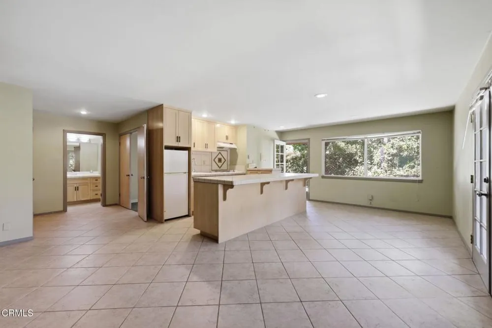 921 Shokat Drive Ojai, CA 93023