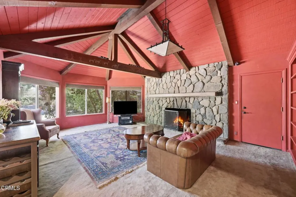 921 Shokat Drive Ojai, CA 93023