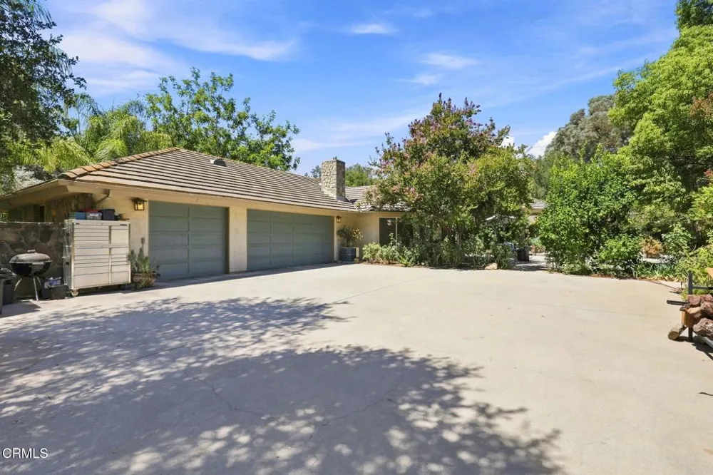 921 Shokat Drive Ojai, CA 93023