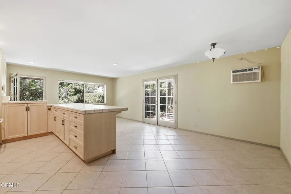 921 Shokat Drive Ojai, CA 93023