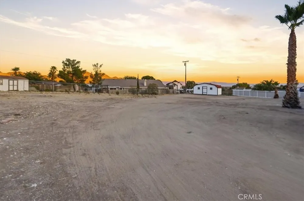 19055 Majela Apple Valley, CA 92307