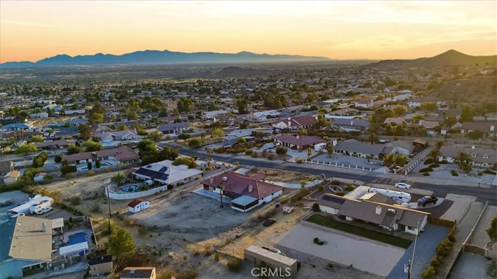 19055 Majela Apple Valley, CA 92307