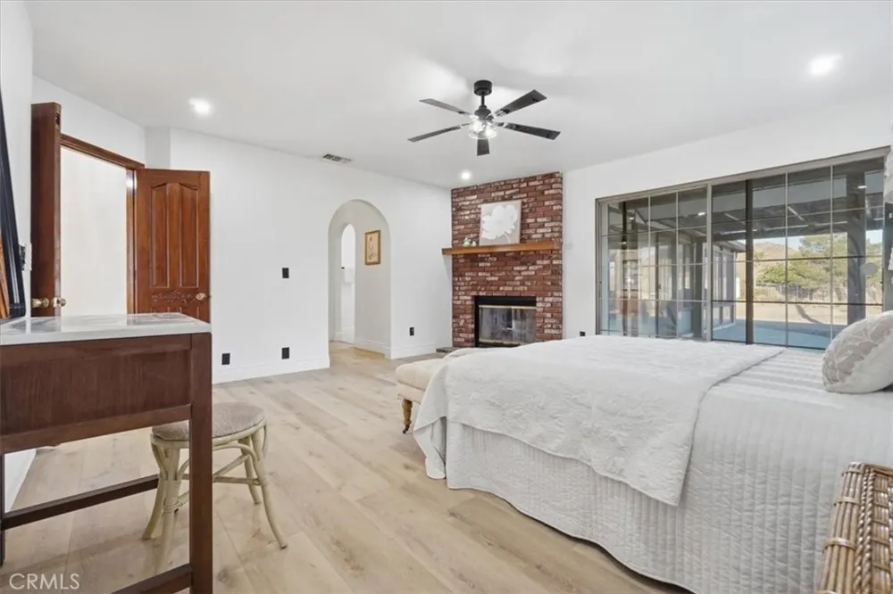 19055 Majela Apple Valley, CA 92307
