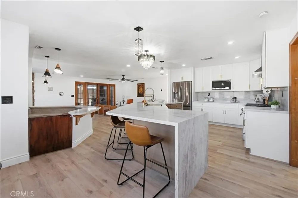 19055 Majela Apple Valley, CA 92307