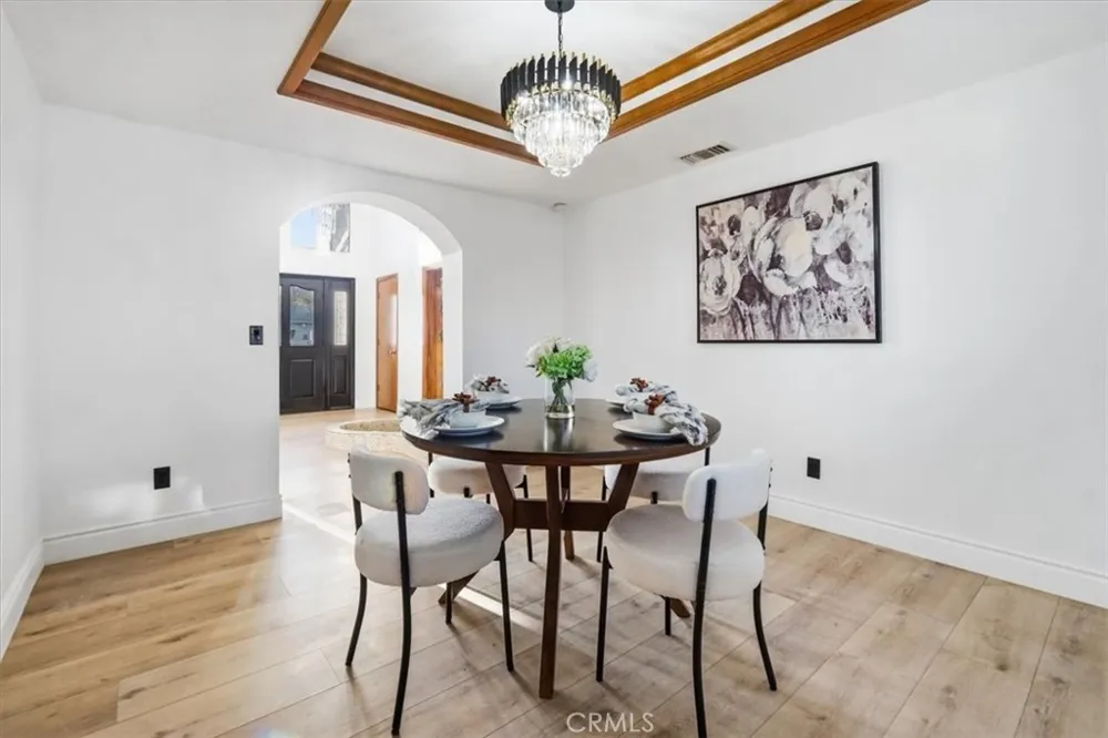19055 Majela Apple Valley, CA 92307