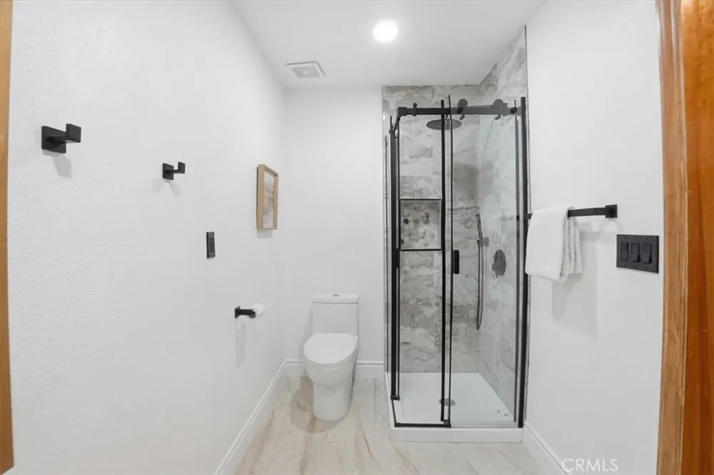 19055 Majela Apple Valley, CA 92307