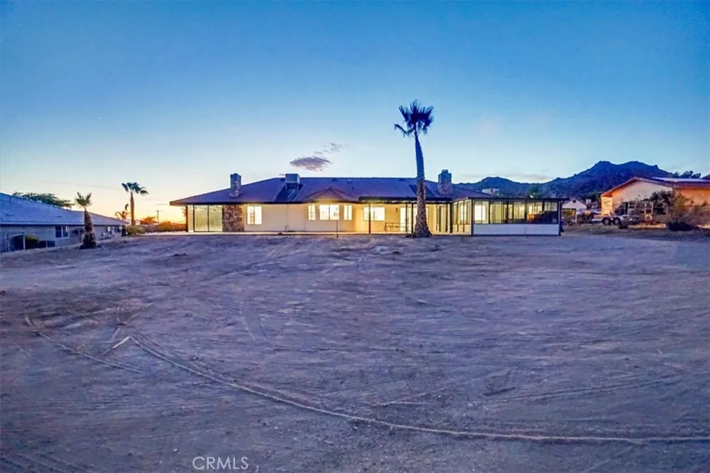 19055 Majela Apple Valley, CA 92307