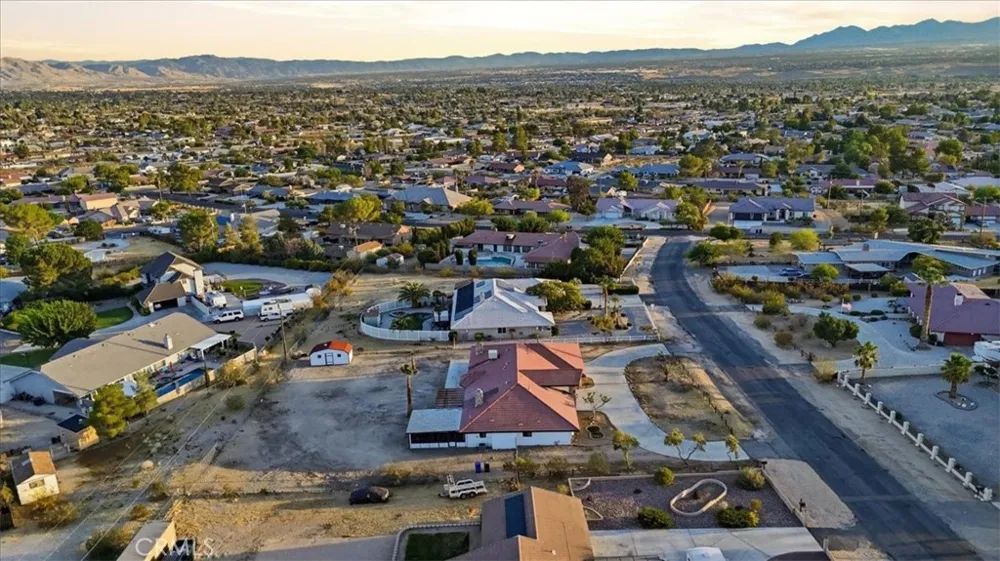 19055 Majela Apple Valley, CA 92307