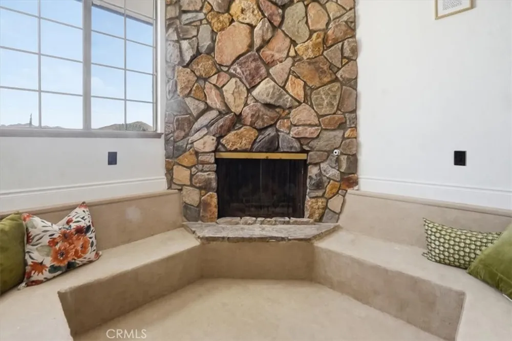 19055 Majela Apple Valley, CA 92307