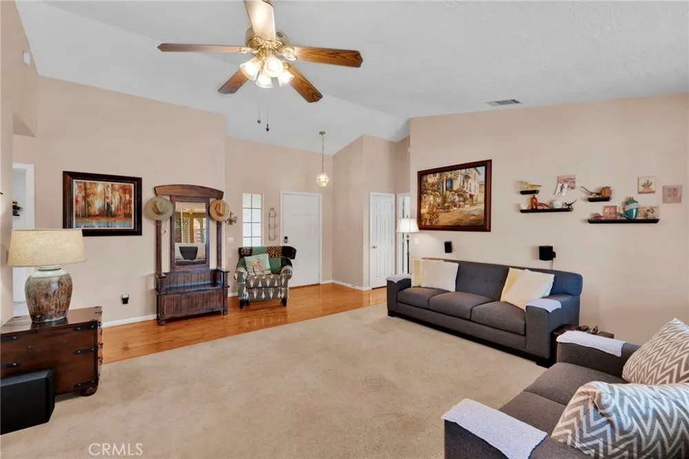 16412 Pauhaska Apple Valley, CA 92307