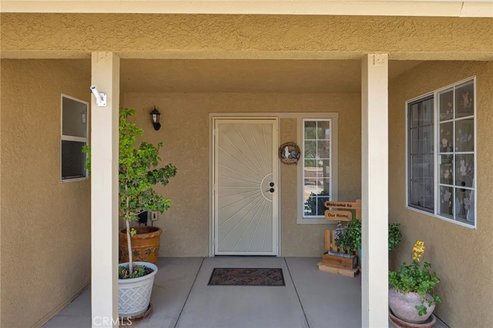 16412 Pauhaska Apple Valley, CA 92307
