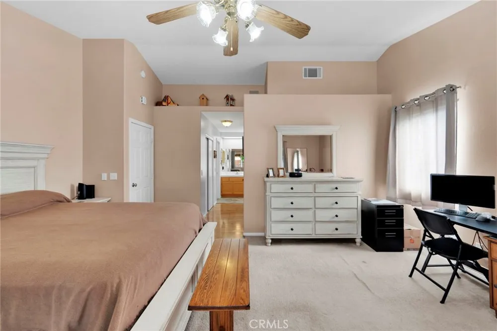 16412 Pauhaska Apple Valley, CA 92307