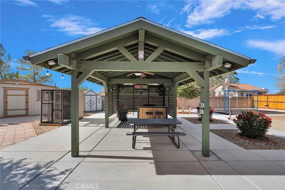 16412 Pauhaska Apple Valley, CA 92307