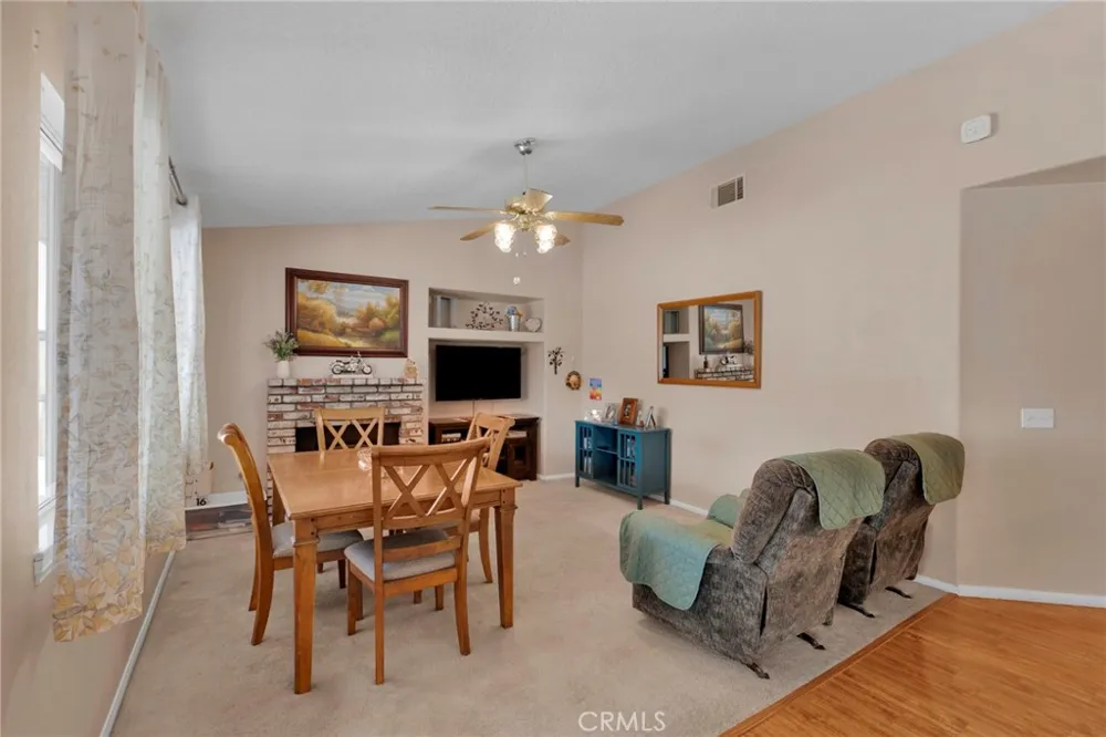 16412 Pauhaska Apple Valley, CA 92307