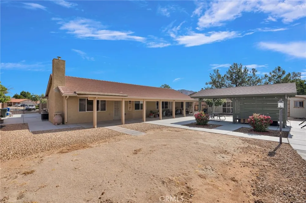 16412 Pauhaska Apple Valley, CA 92307