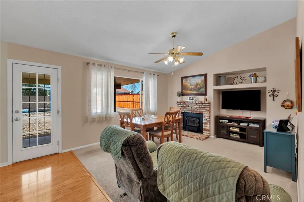 16412 Pauhaska Apple Valley, CA 92307