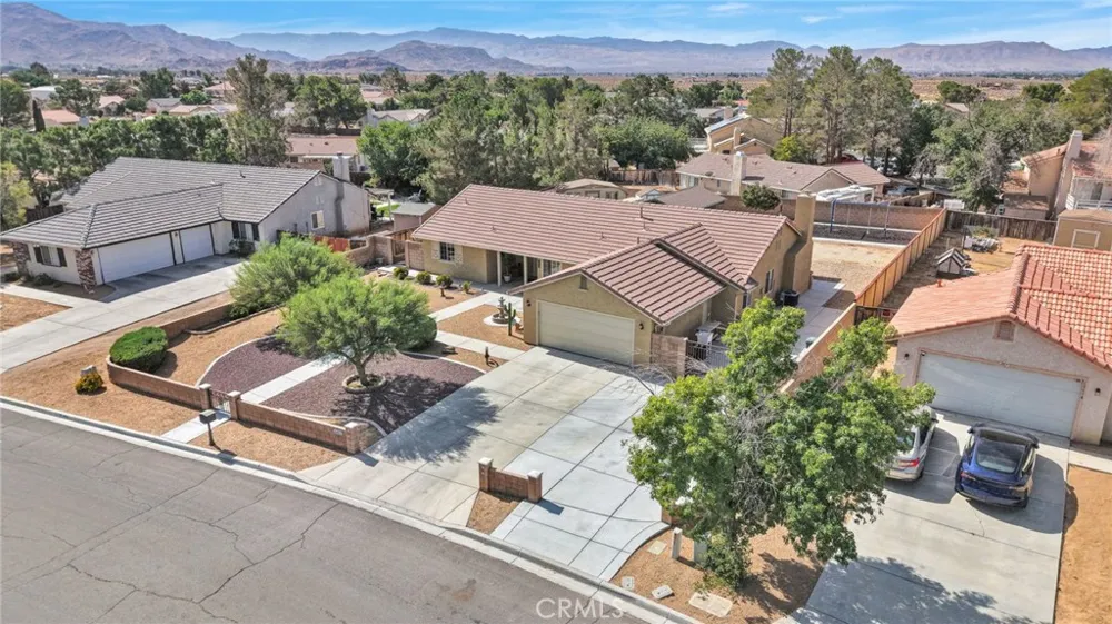 16412 Pauhaska Apple Valley, CA 92307