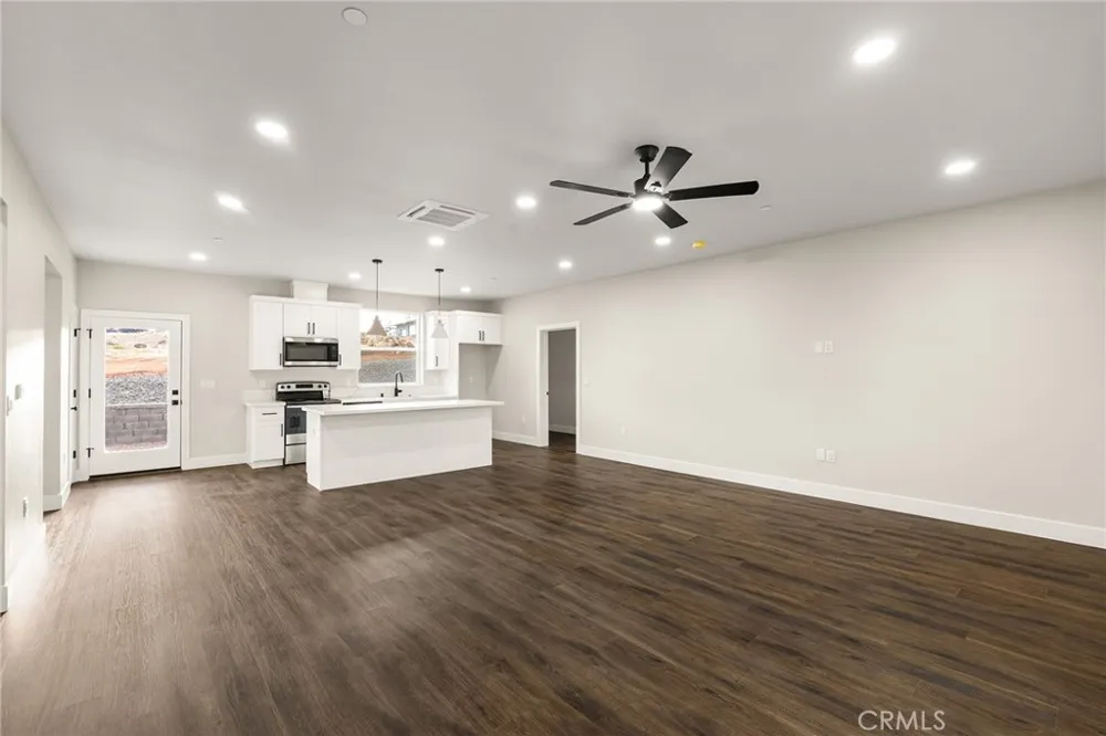 5825 Golden Oaks Road Paradise, CA 95969