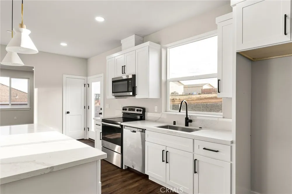 5825 Golden Oaks Road Paradise, CA 95969