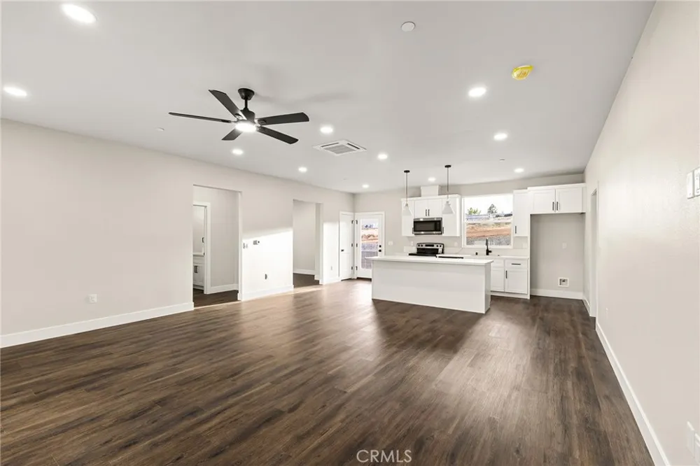 5825 Golden Oaks Road Paradise, CA 95969