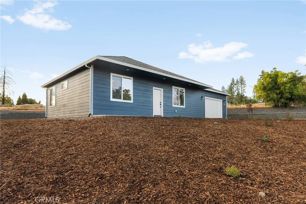 5825 Golden Oaks Road Paradise, CA 95969