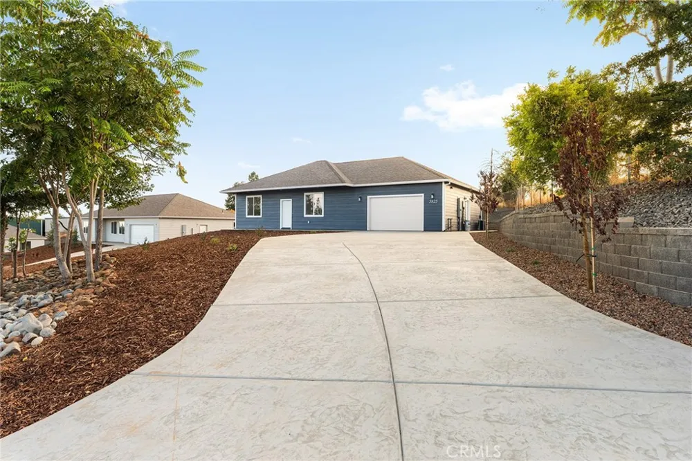 5825 Golden Oaks Road Paradise, CA 95969