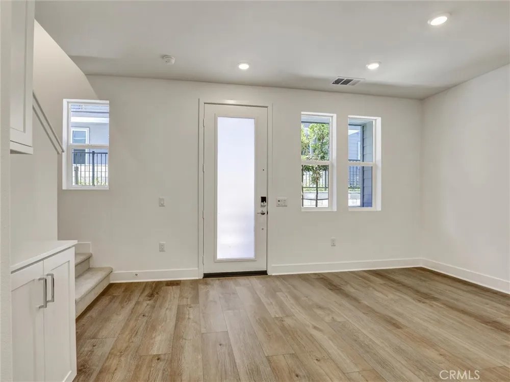 1839 Lychee St Fullerton, CA 92835