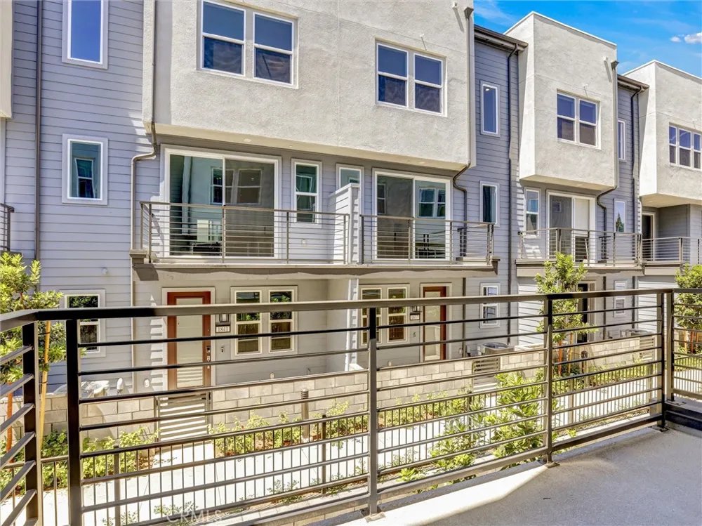 1839 Lychee St Fullerton, CA 92835