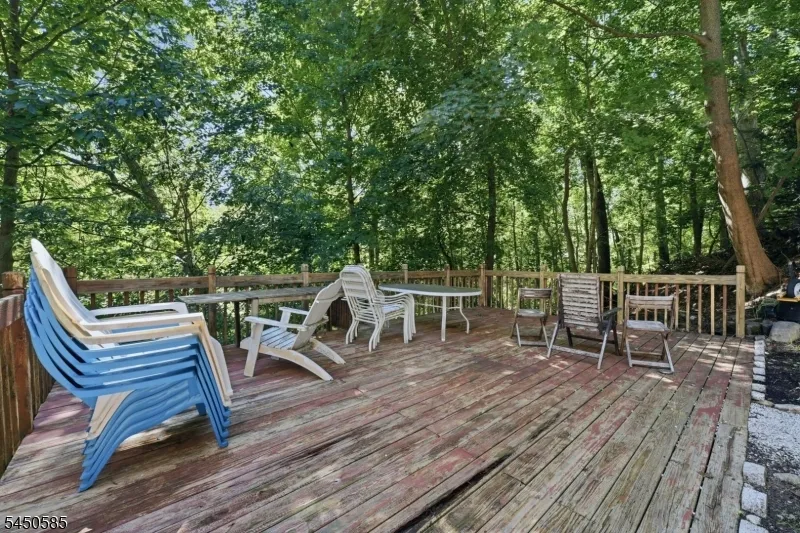 7 Arcata Pl Ringwood, NJ 07456