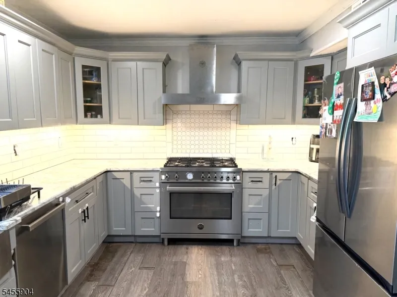 67 Coventry Rd Wayne, NJ 07470