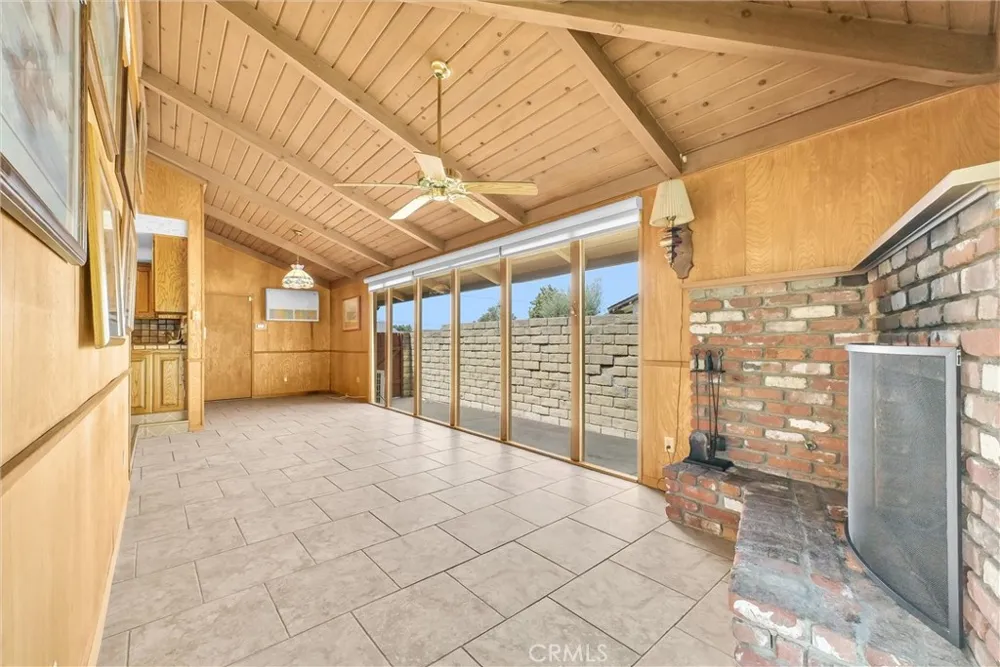 928 S Shasta West Covina, CA 91791