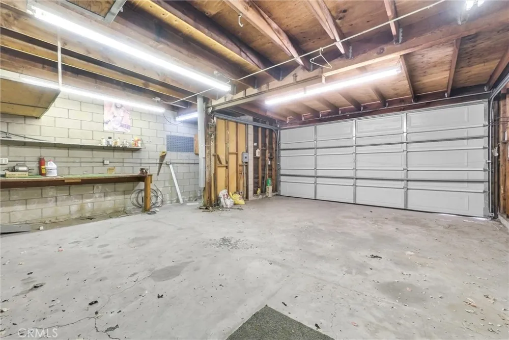 928 S Shasta West Covina, CA 91791