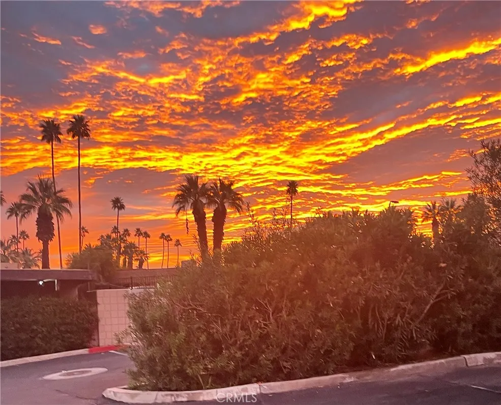 73850 Fairway Drive #203 Palm Desert, CA 92260